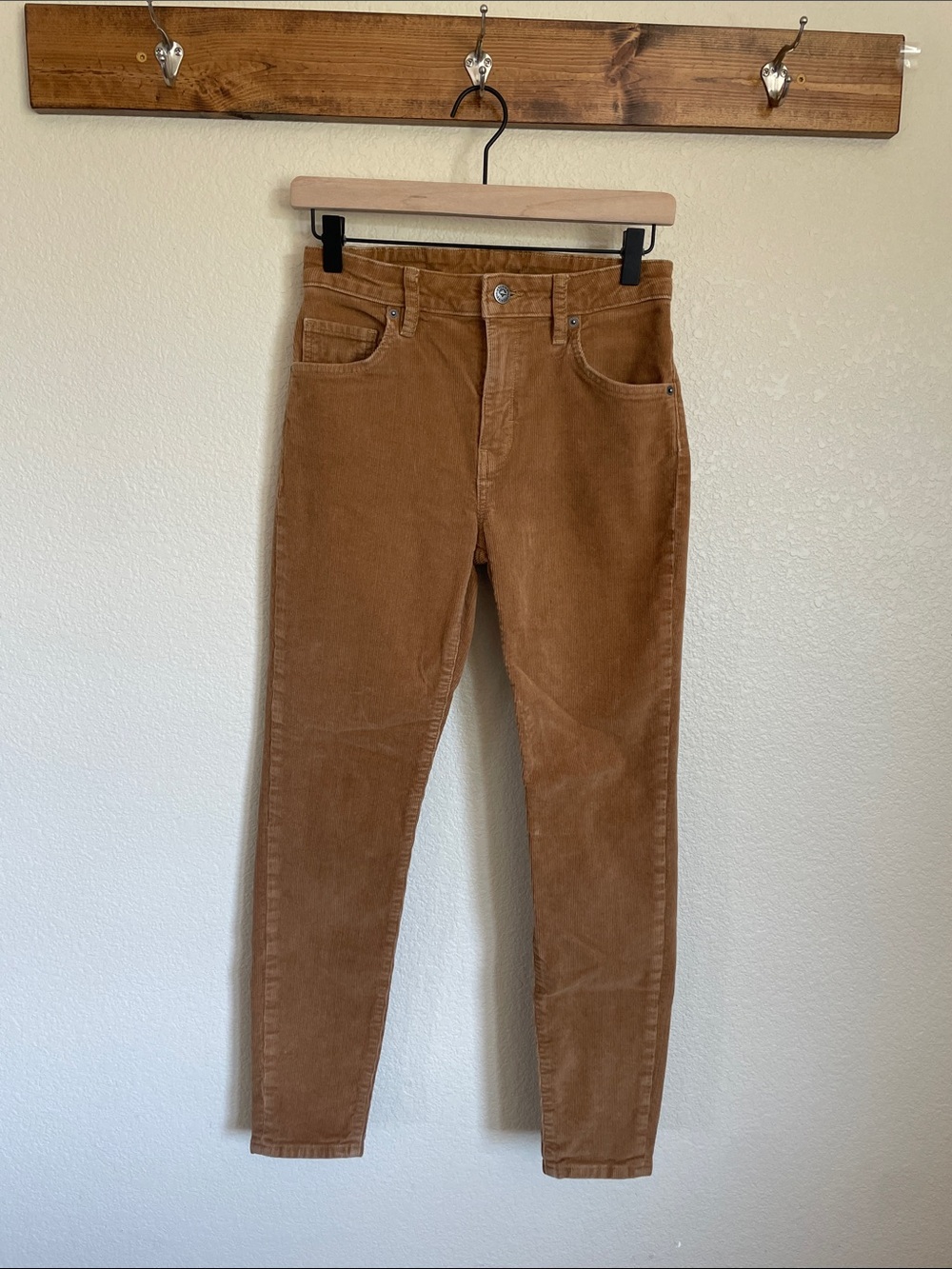Patagonia Women's Fitted Corduroy Pants 26 Brown Outdoor Cotton Granola Casual